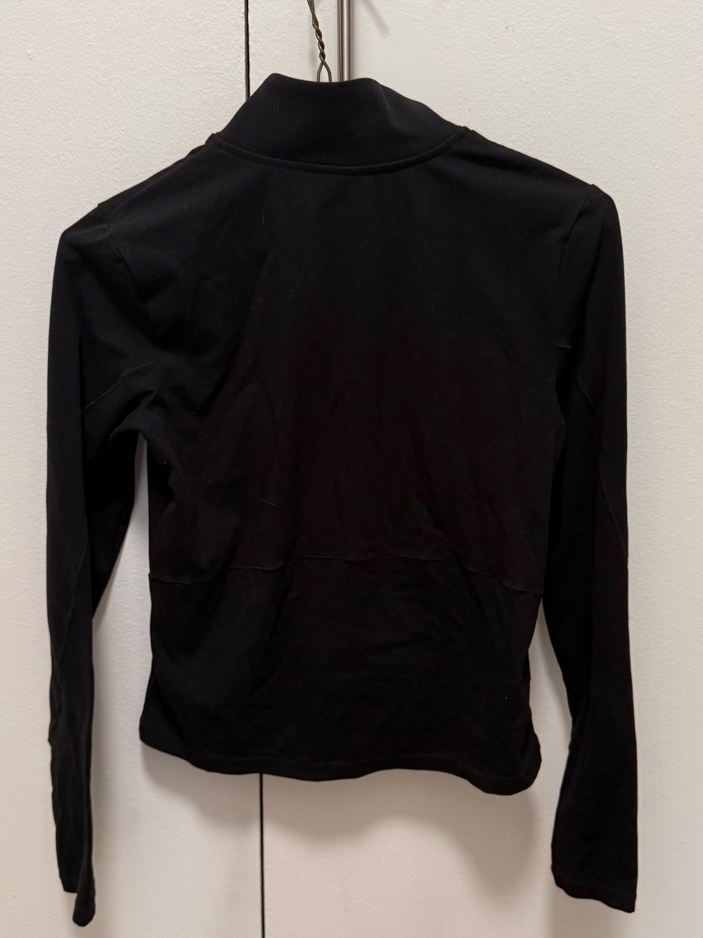 FLX Women’s Black Full-Zip Long Sleeve Workout Top, XS - Picture 2 of 3
